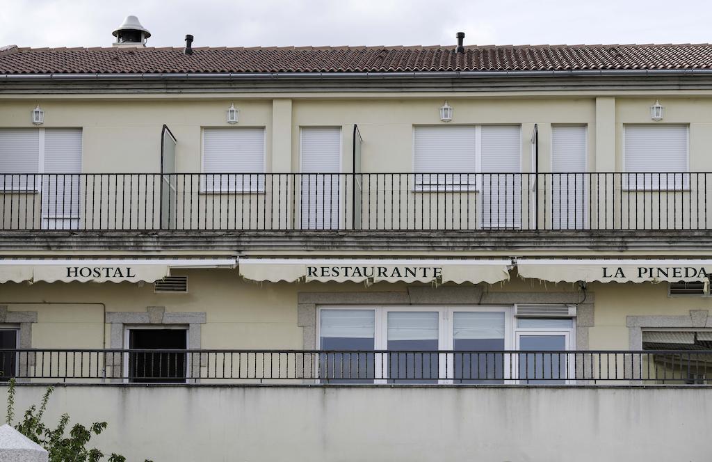 Hostal Restaurante La Pineda El Barco de Ávila Buitenkant foto