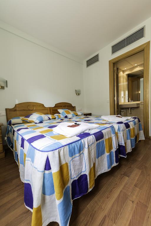 Hostal Restaurante La Pineda El Barco de Ávila Kamer foto